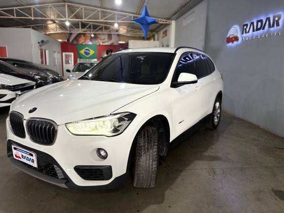 BMW X1 2.0 16V TURBO ACTIVEFLEX SDRIVE20I 4P AUTOMÁTICO